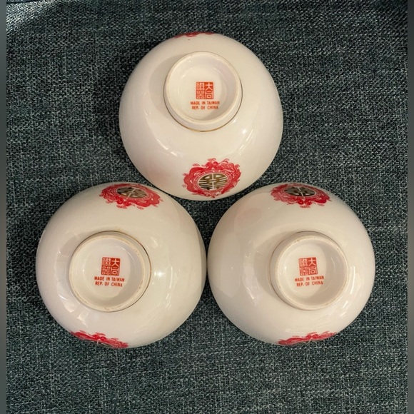 Set Of 3 Vintage Red Dragon Chinese Porcelain Rice/Soup Bowls - Picture 4 of 6